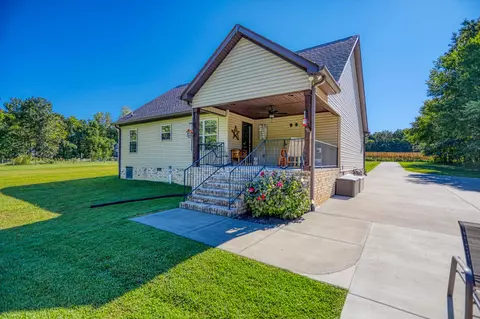 Exterior - 4464 Beards Chapel Rd, Springfield, TN 37172 photo 2 of 8