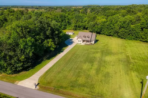 View/Area - 4464 Beards Chapel Rd, Springfield, TN 37172 photo 2 of 8