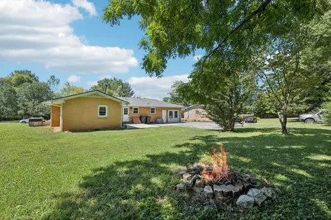Exterior - 331 Eventide Dr, Murfreesboro, TN 37130 photo 11 of 15