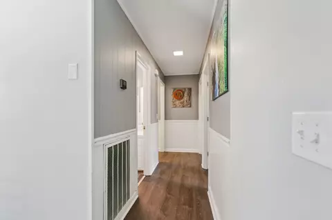 Entry Way - 331 Eventide Dr, Murfreesboro, TN 37130 photo 6 of 7