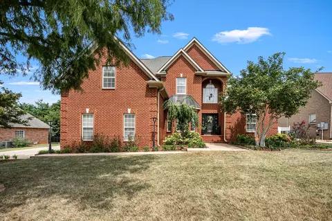 5008 Hannah Dr, Murfreesboro, TN 37128