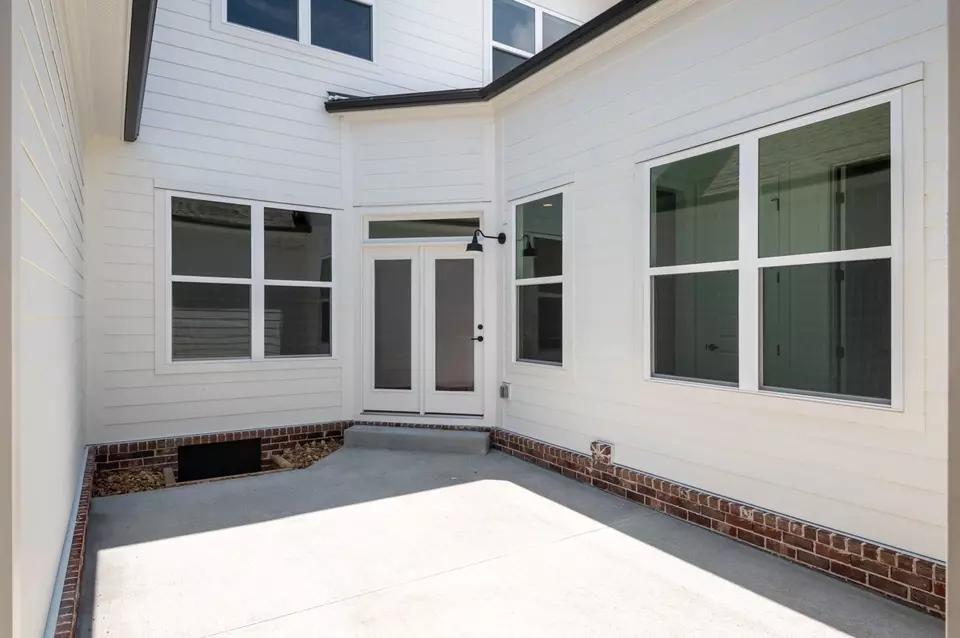 Exterior - 3144 Long Branch Cir, Franklin, TN 37064 photo 4 of 8