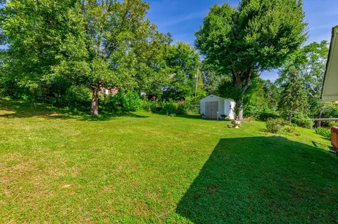 Exterior - 2321 Mark Ln, Chattanooga, TN 37421 photo 5 of 12