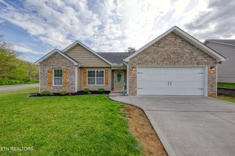 2740 Ely Park Ln, Knoxville, TN 37924