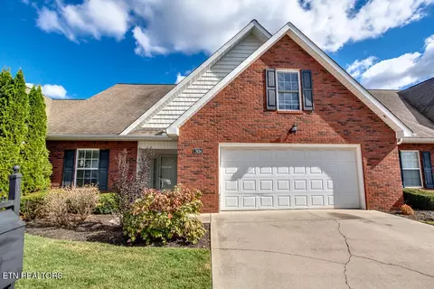 7424 S Tylers Garden Way, Knoxville, TN 37918