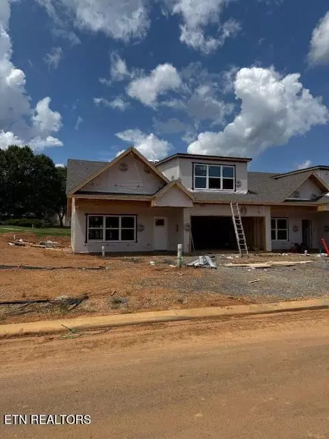 7331 Whispering Creek Ln, Powell, TN 37849