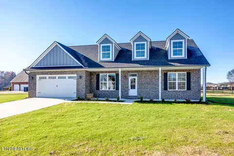 9725 Tranquillity Ln, Kodak, TN 37764
