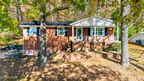 4620 Silverhill Dr, Knoxville, TN 37921