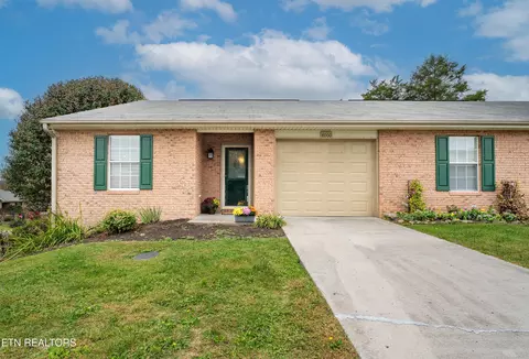 8000 Chambord Way, Powell, TN 37849