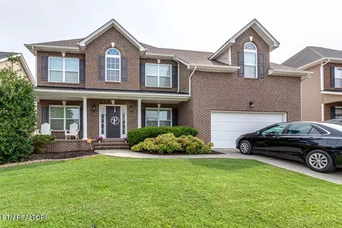 2558 Sparkling Star Ln, Knoxville, TN 37931