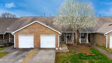 4607 Dewey Way, Knoxville, TN 37912