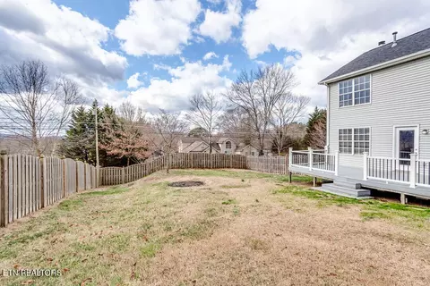 1296 Emerald Forest Ln, Powell, TN 37849 photo 40