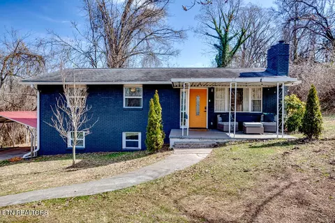 3906 Cruze Rd, Knoxville, TN 37920