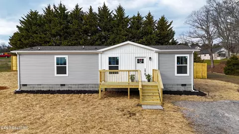 958 Asheville Hwy, Strawberry Plains, TN 37871