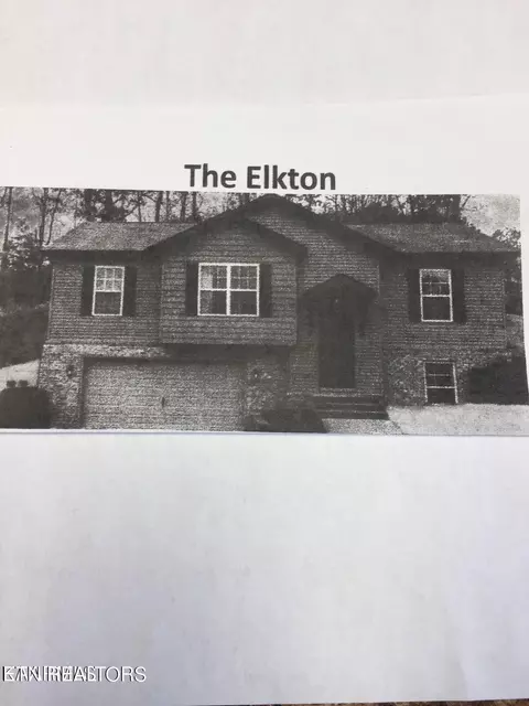 5530 Berkley Landing Ln, Knoxville, TN 37918