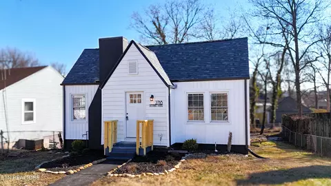 2718 Woodbine Ave, Knoxville, TN 37914