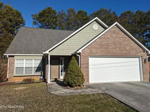 7742 Edith Keeler Ln, Knoxville, TN 37938