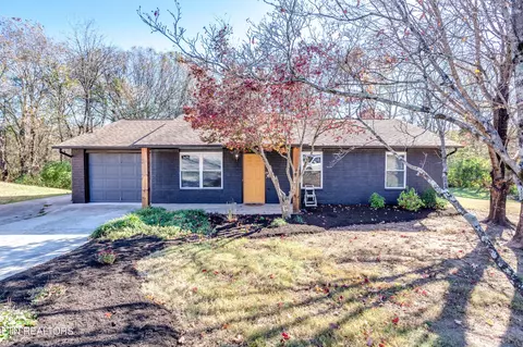 704 Exodus Ln, Knoxville, TN 37938