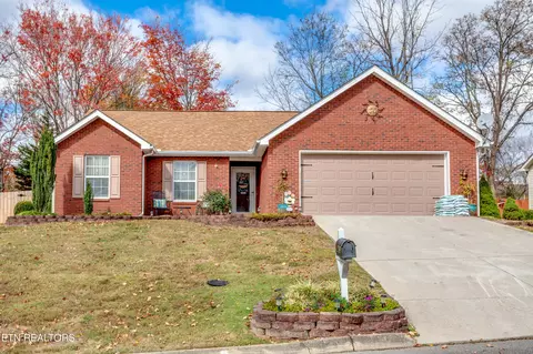 4603 Wellington Pt Ln, Knoxville, TN 37938