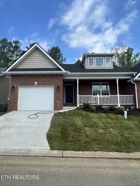1421 Hazelgreen Way, Knoxville, TN 37912