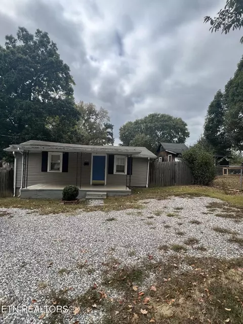 2235 Whittle Springs Rd, Knoxville, TN 37917