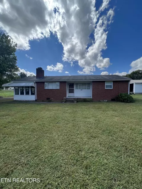 8009 Bishop Rd, Powell, TN 37849 photo 1