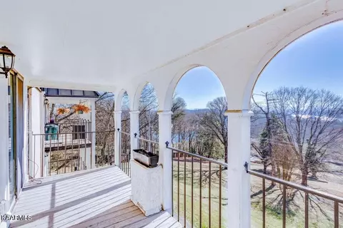 5709 Lyons View Pike #4304, Knoxville, TN 37919