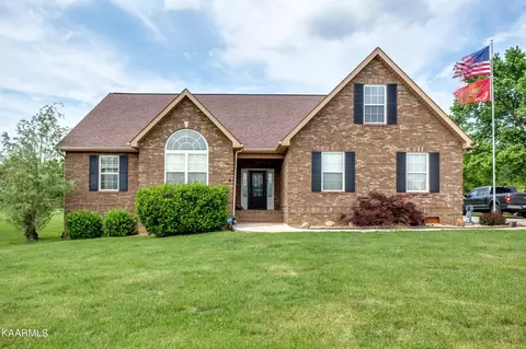 9601 Captain Smith Ln, Corryton, TN 37721