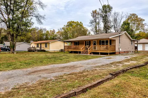 7204 Oakmeade Rd, Powell, TN 37849 photo 3