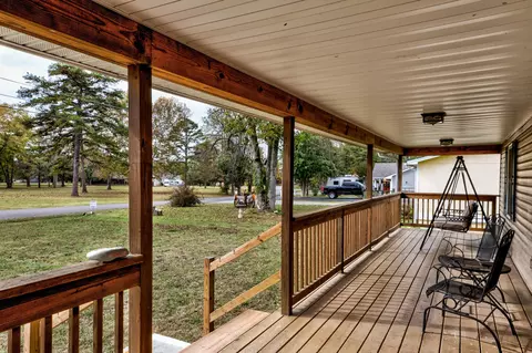 7204 Oakmeade Rd, Powell, TN 37849 photo 6