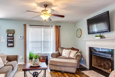 4829 Falling Star Ln, Powell, TN 37849 photo 6