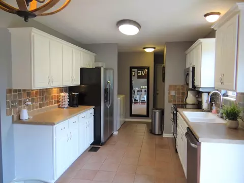 6706 Farmbrook Ln, Knoxville, TN 37918 photo 9