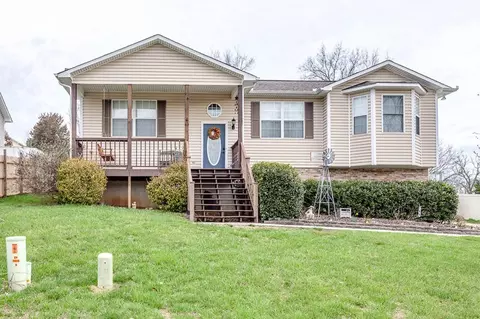6711 Farmbrook Ln, Knoxville, TN 37918 photo 2