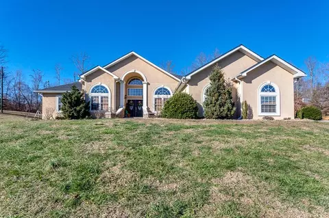 444 E Wolf Valley Rd, Heiskell, TN 37754 photo 2