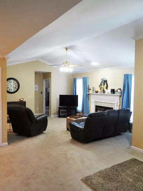 7218 Emerald Heath Rd, Powell, TN 37849 photo 10