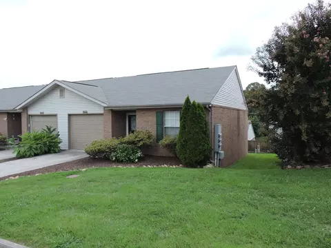 8044 Stablegate Way, Powell, TN 37849 photo 1