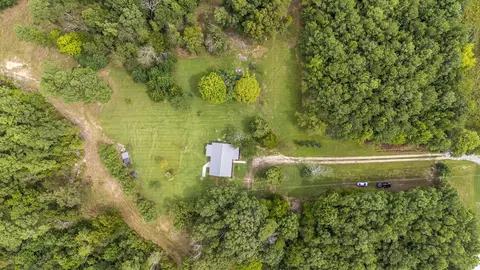 1189 W Main St, Hohenwald, TN 38462