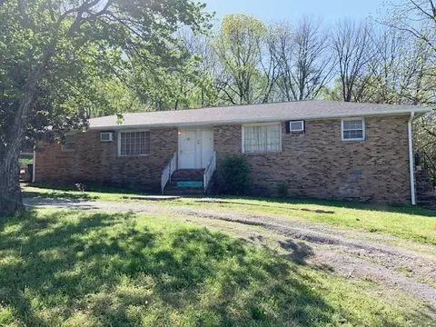 1844 Holloway Cir, Lebanon, TN 37090