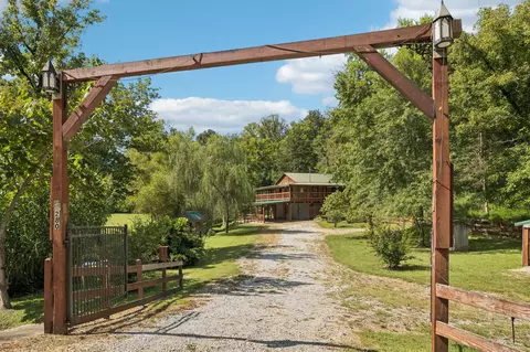 280 Lancaster Hwy, Hickman, TN 38567