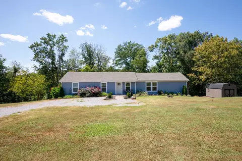 1010 Buckeye Rd, Ashland City, TN 37015