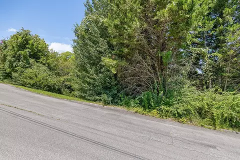 325 Brownview Dr, Chattanooga, TN 37415
