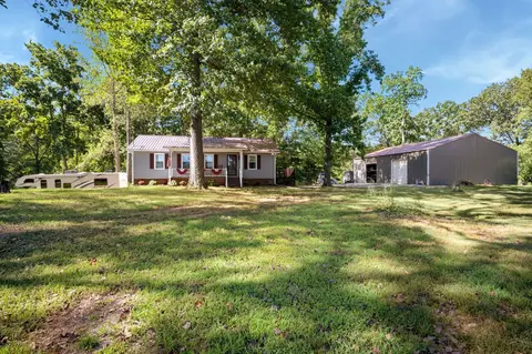 5835 Dog Creek Rd, Primm Springs, TN 38476