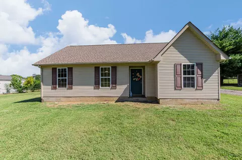 4 Winding Hills Ln, Gordonsville, TN 38563