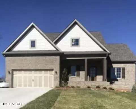 398 Shenandoah Dr, Lenoir City, TN 37771