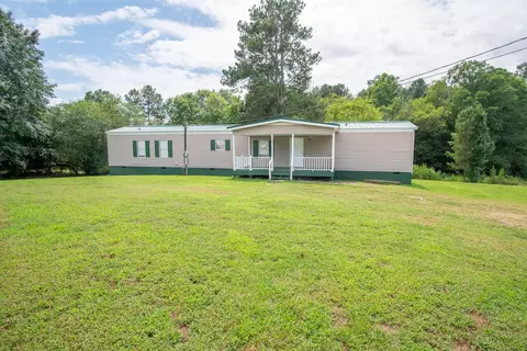 121 Fletcher Rd, Tunnel Hill, GA 30755