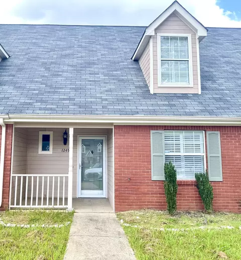 1245 Lenny Ln, Chattanooga, TN 37421