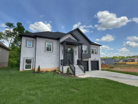 865 Burley Barn Rd, Clarksville, TN 37042