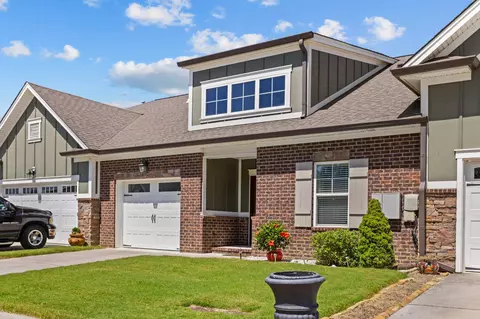 1755 Stones Rest Cir, Chattanooga, TN 37421