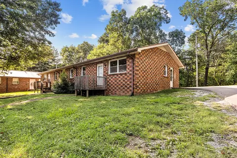 1151 Highway 47 E, Dickson, TN 37055