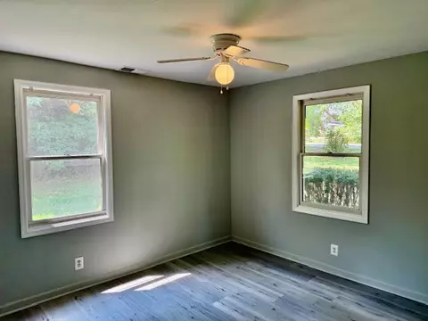 Bedroom - 66 Wilder Chapel Rd, Decherd, TN 37324 photo 2 of 4